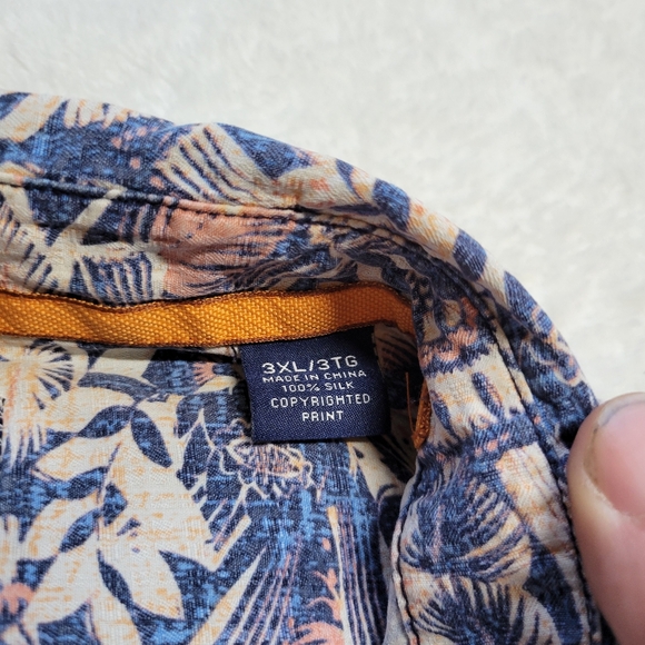 Tommy Bahama Shirt Mens 3XL Silk Floral All Over Pattern Hawaiian Blue Pink SS - Picture 4 of 7